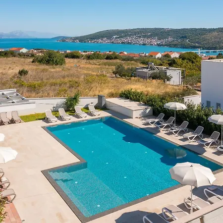 Apartment Hill Trogir