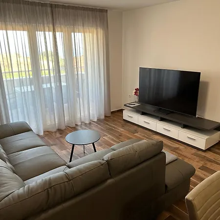 Hill Apartment