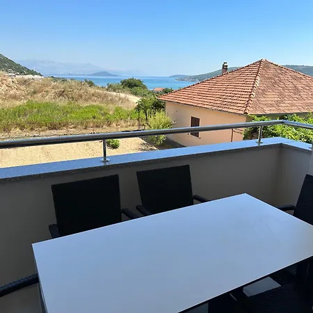 Apartman Hill